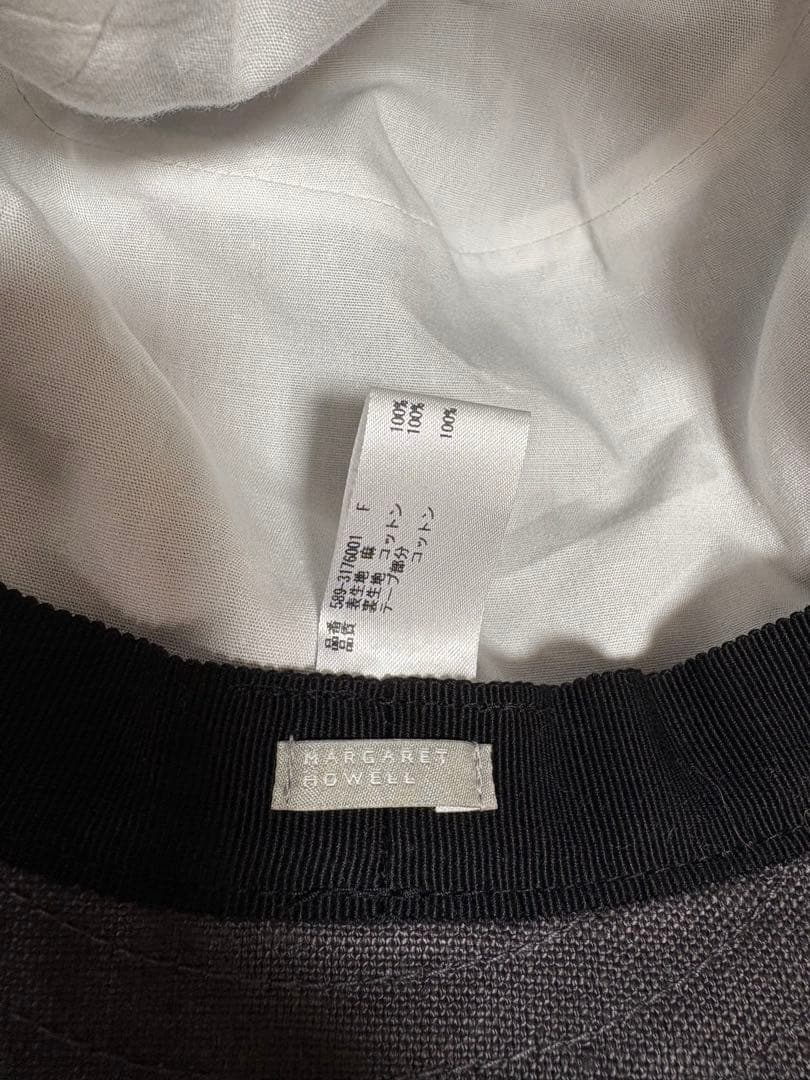 マーガレットハウエル　帽子