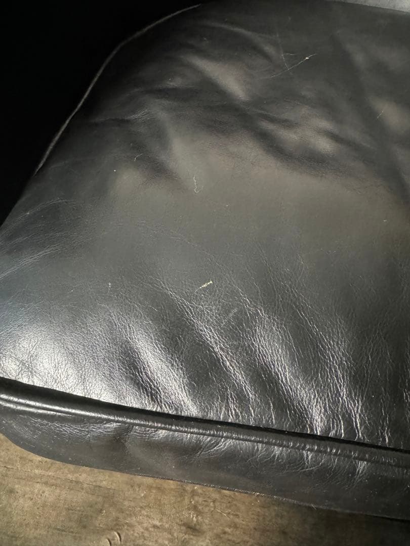 ハロ / HALO　アスプルンドプロフェッサーアームチェア　ソファ 革　ブラック