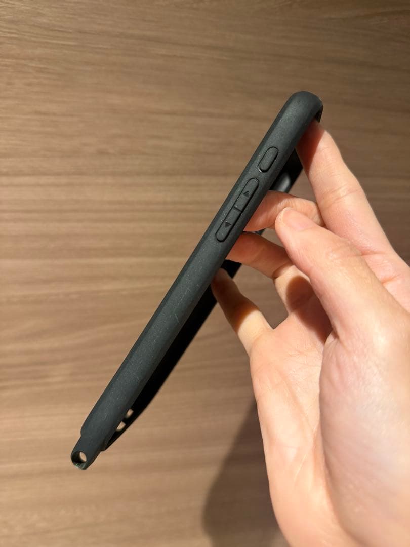 正規品 Prada iphone 15 pro max ケース　ピンク