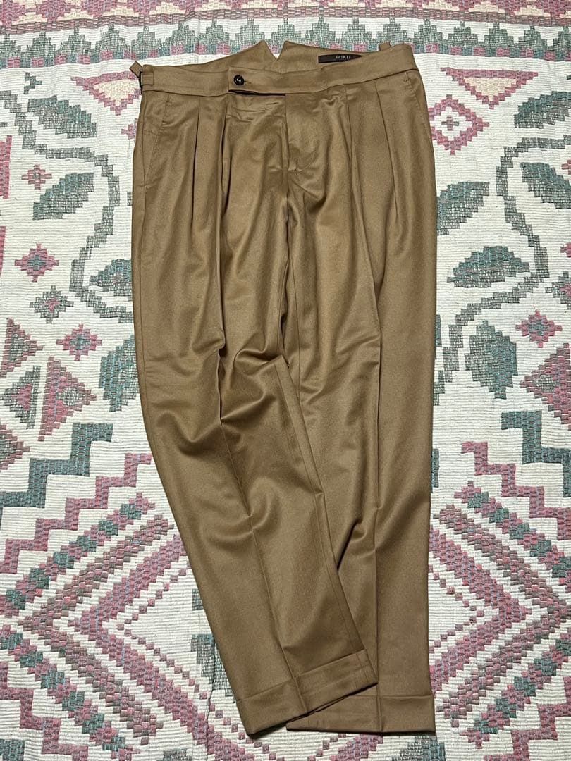 ベルウィッチ BERWICH ２プリーツ ブラウン サイドアジャスターパンツ48