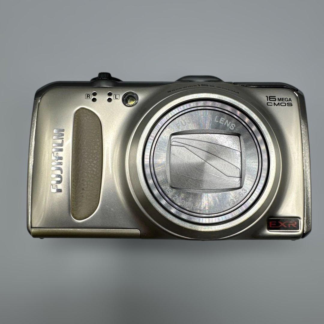 M1365 FUJIFILM FINEPIX F550 EXR デジタルカメラ