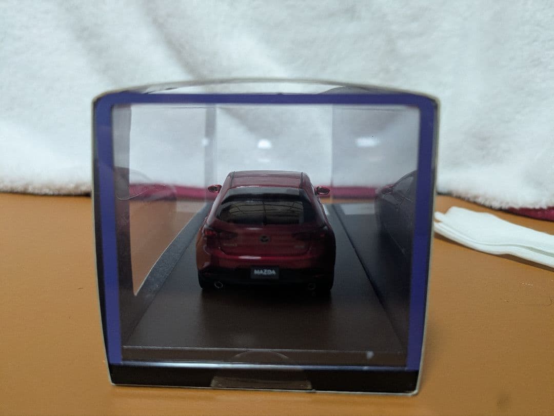 も*こ様 マツダ3 ファストバッグ ライセンスモデルカー