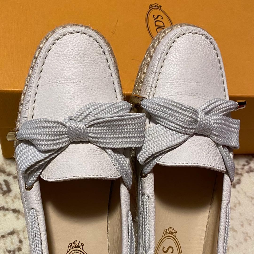 TOD'S トッズ　エスパドリーユ　ホワイト リボン付きモカシン　39.5