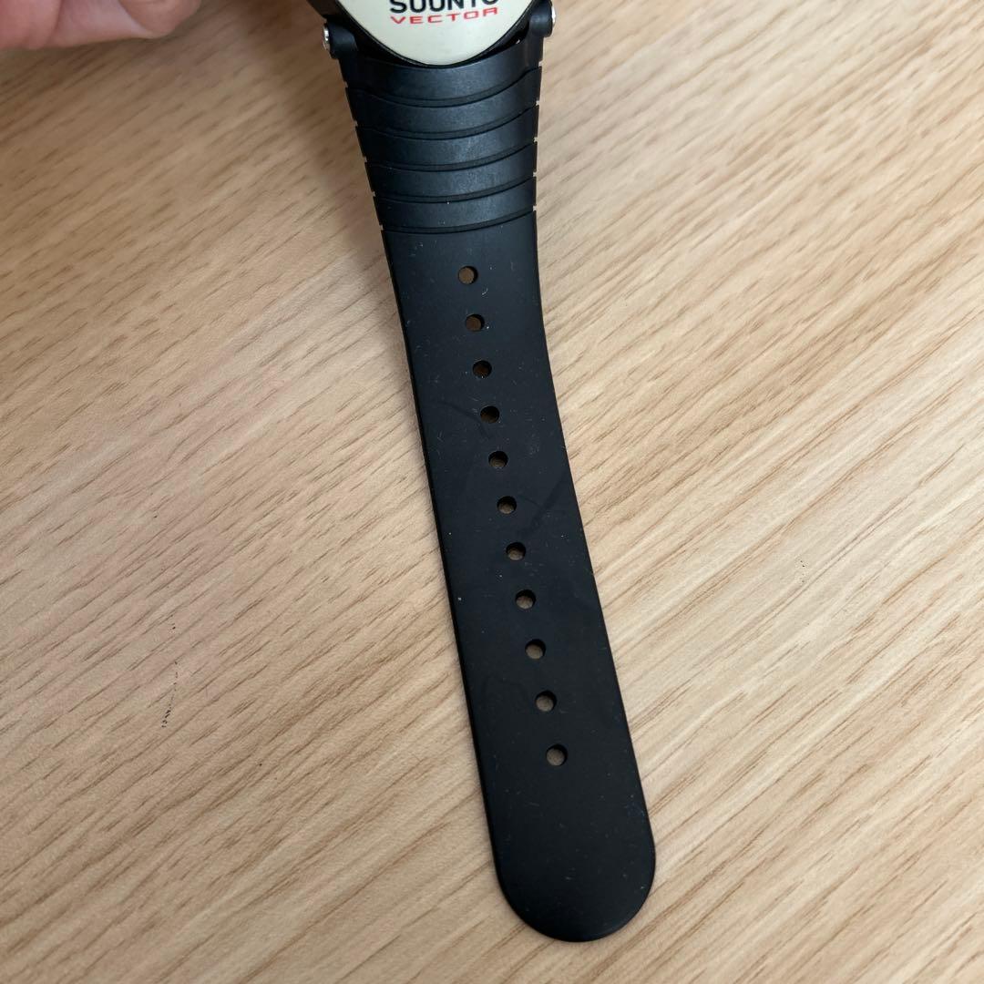 【電池切れ】suunto vector 腕時計　ジャンク品