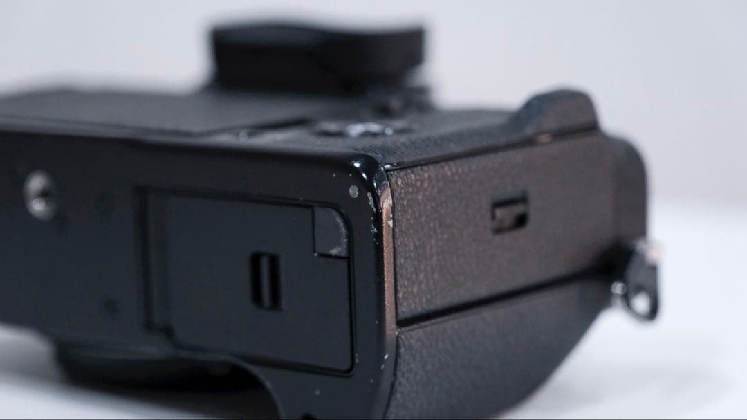 【まだまだ完動】FUJIFILM X-T4 ミラーレスカメラ