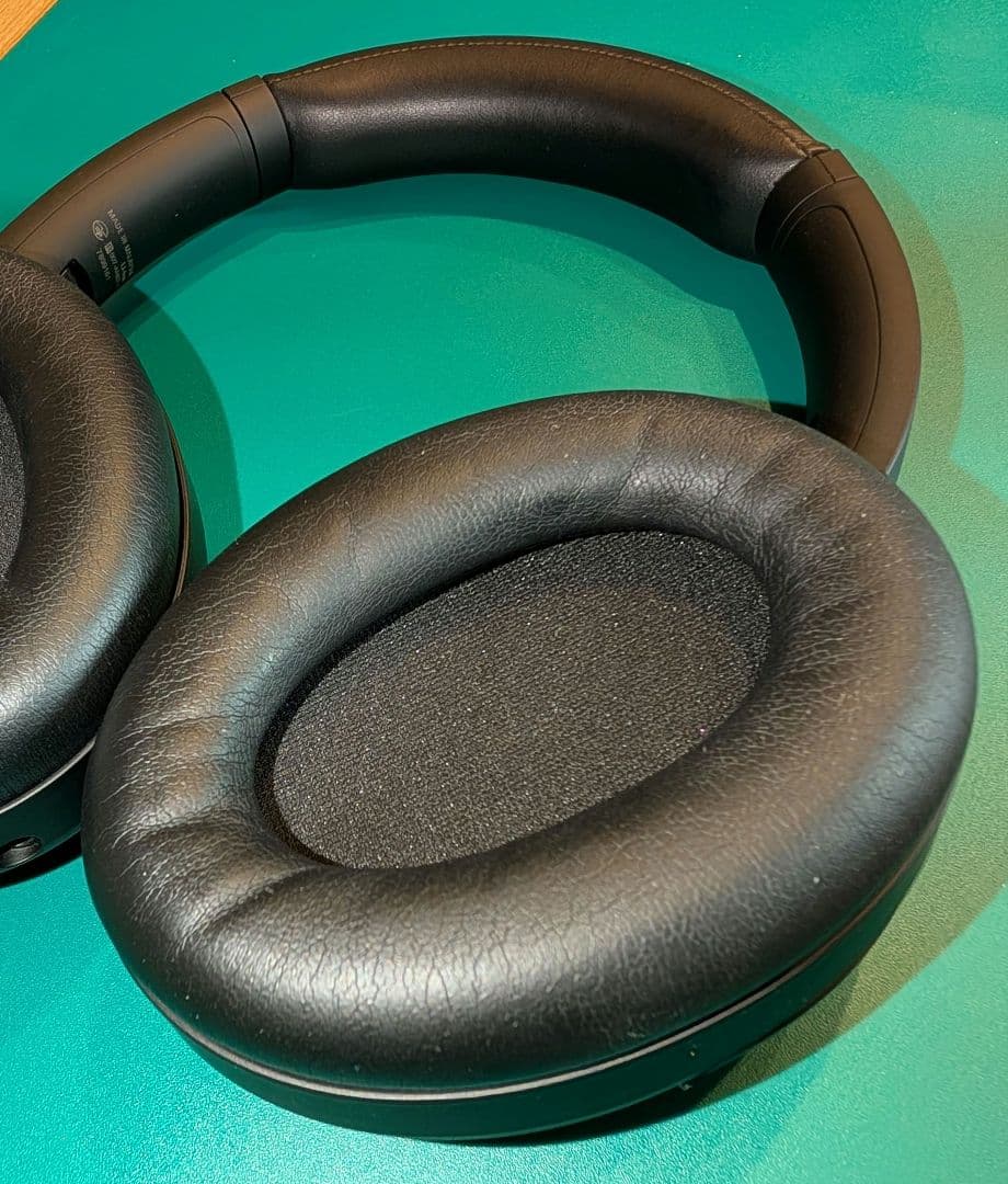 ワイヤレスノイズキャンセリンヘッドセット SONY WH-1000XM4