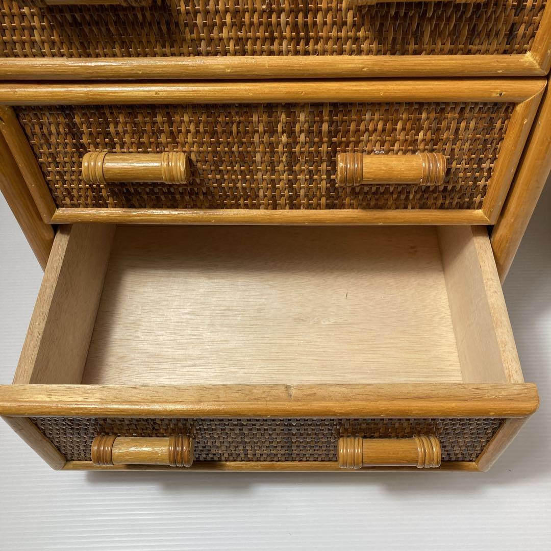 美品❗️ラタン　籐　4段チェスト　キャスター付き　アジアン家具　収納家具