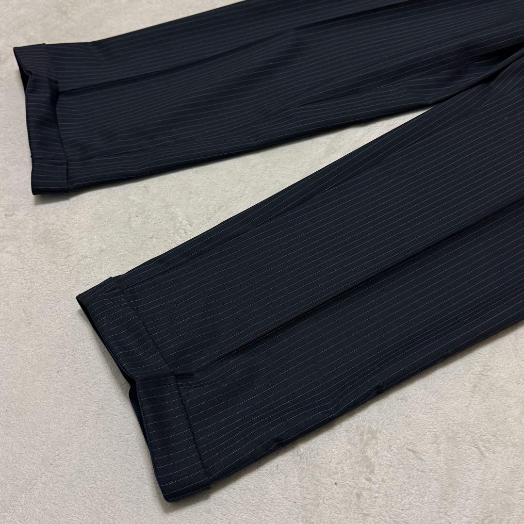 美品　グッチ　スーツセットアップ　ストライプ　黒　M位