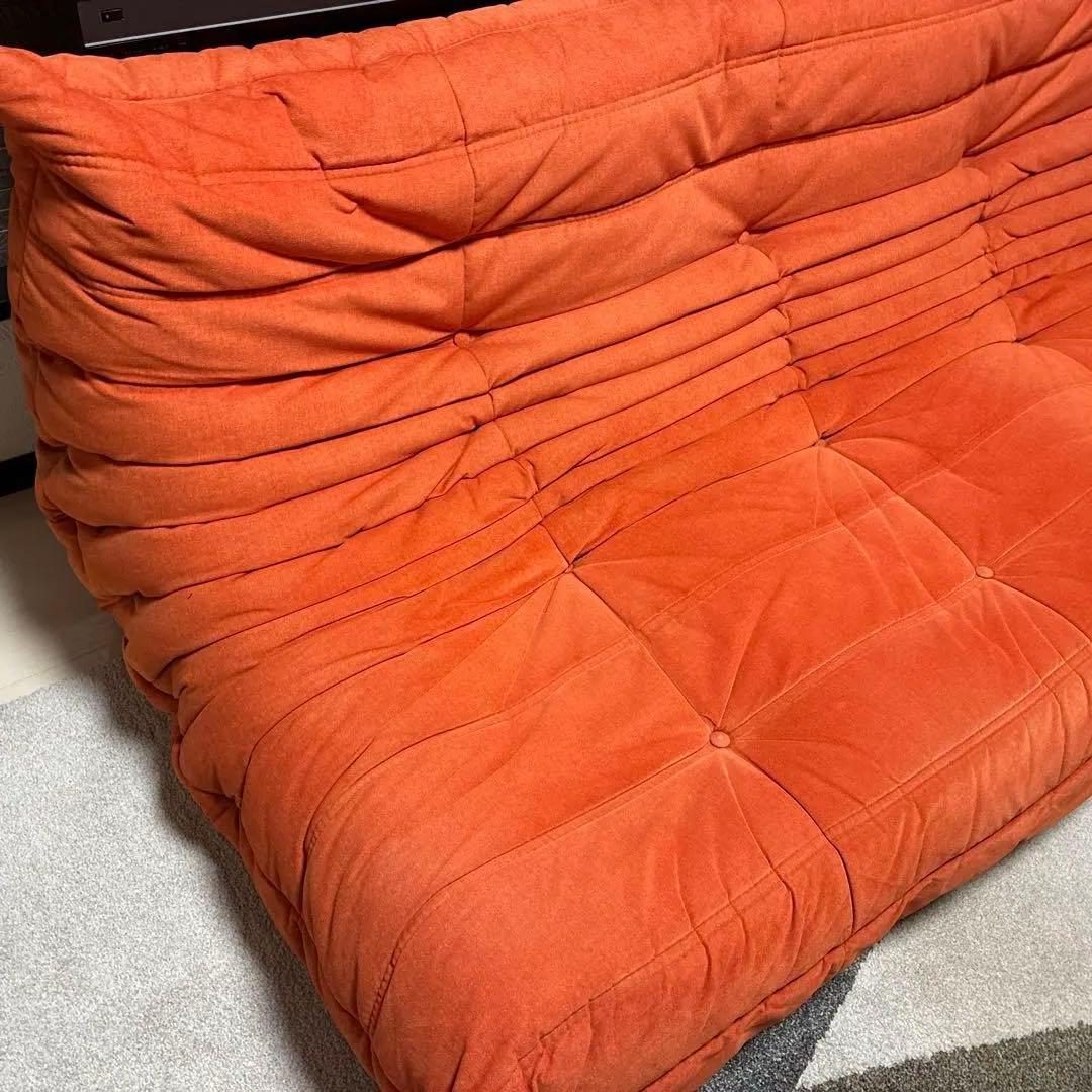 EBK87 リーンロゼ TOGO トーゴ 3人掛けソファ オレンジ系 3Pソファ