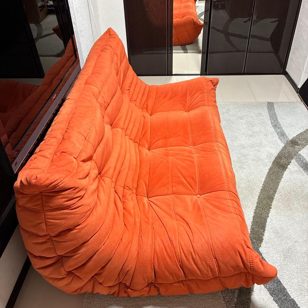 EBK87 リーンロゼ TOGO トーゴ 3人掛けソファ オレンジ系 3Pソファ