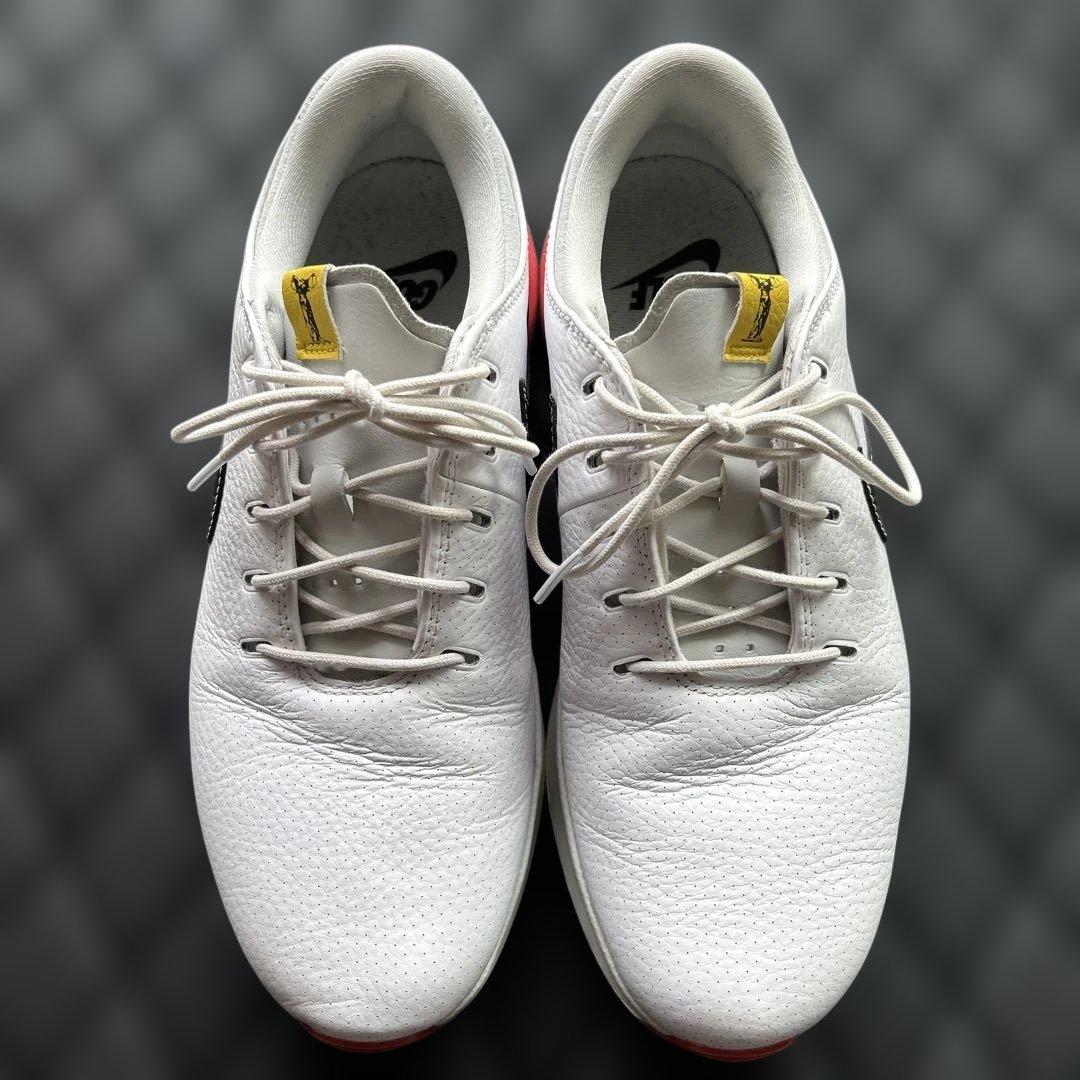 NIKE ビクトリーツアー3