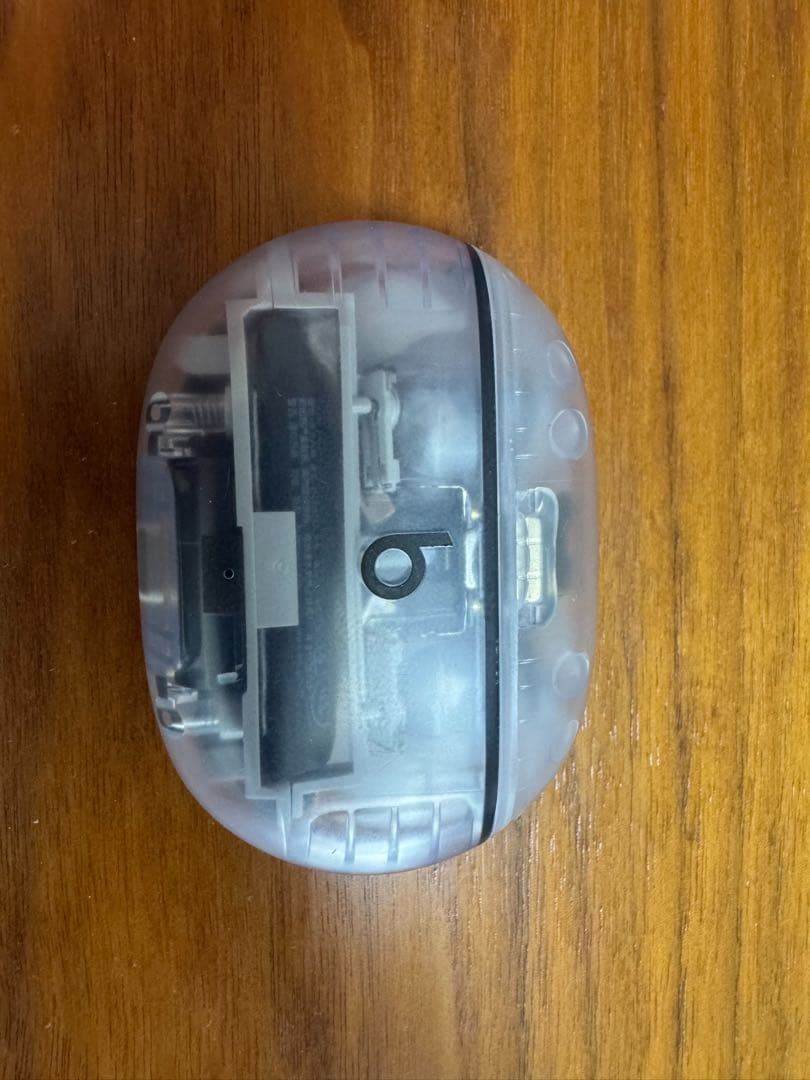 Beats Studio Buds +　スケルトン