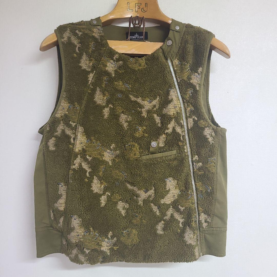 stone  Lストーンアイランド 極美メタルボタンベスト シャドウ