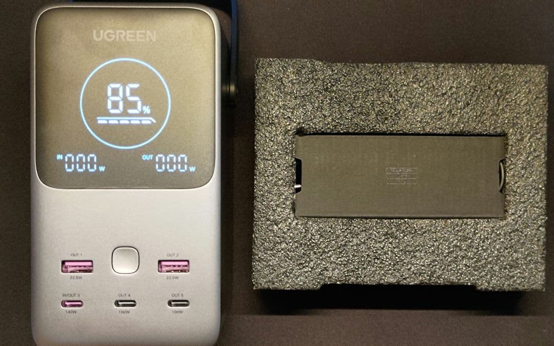 UGREEN Nexode 48000mA 300W モバイルバッテリー