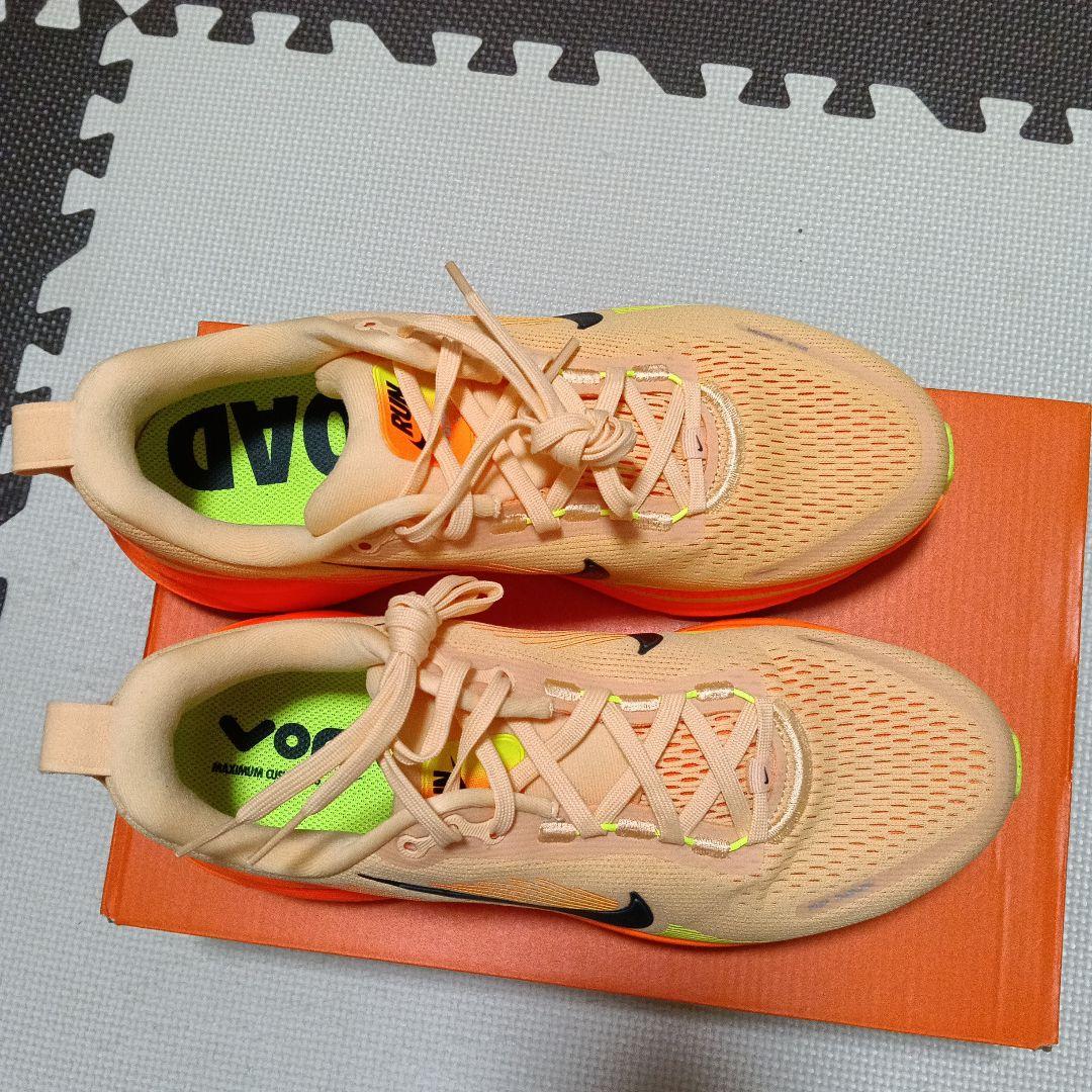 Nike ランニングシューズ zoom ボメロ18 　26.5㎝