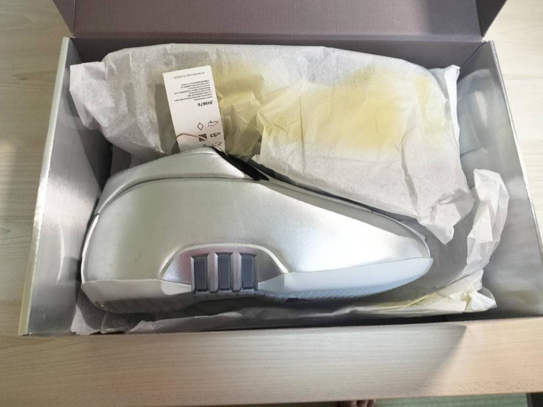 ◇アディダス　CRAZY 2 メタリック　スニーカー　２５．０cm　新品