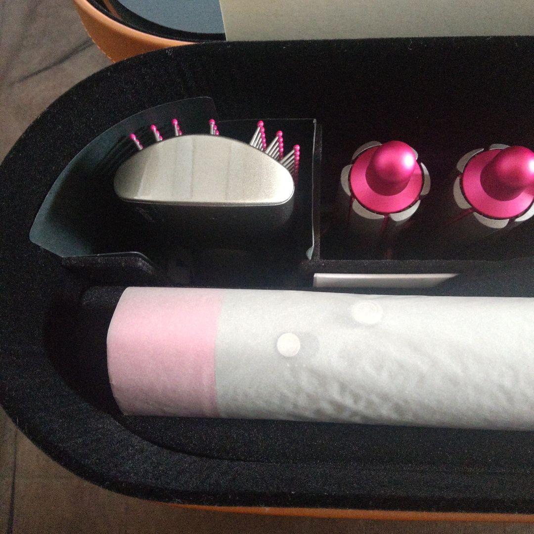 【最終価格】ダイソンヘアアイロン