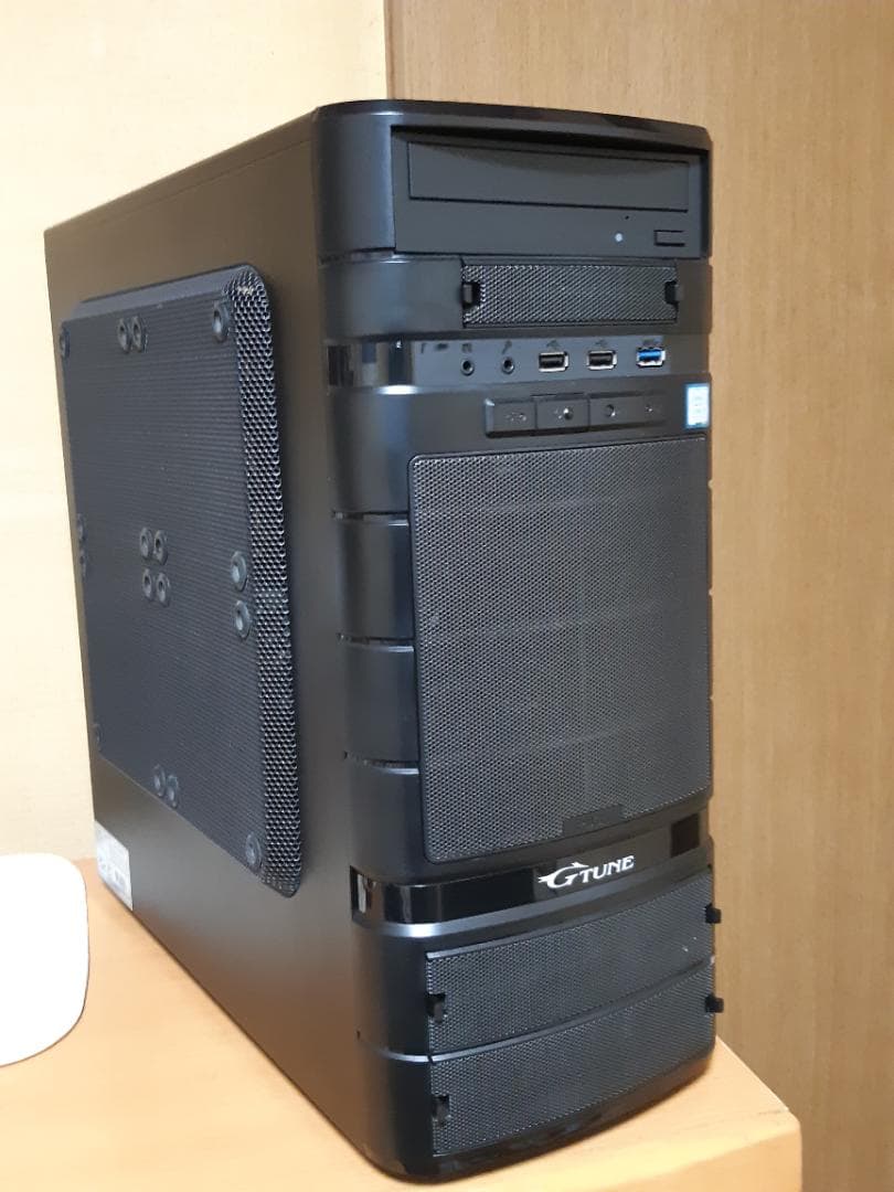 自作PC　RYZEN5 3500・8GB・128GB・R9 270・WIN11