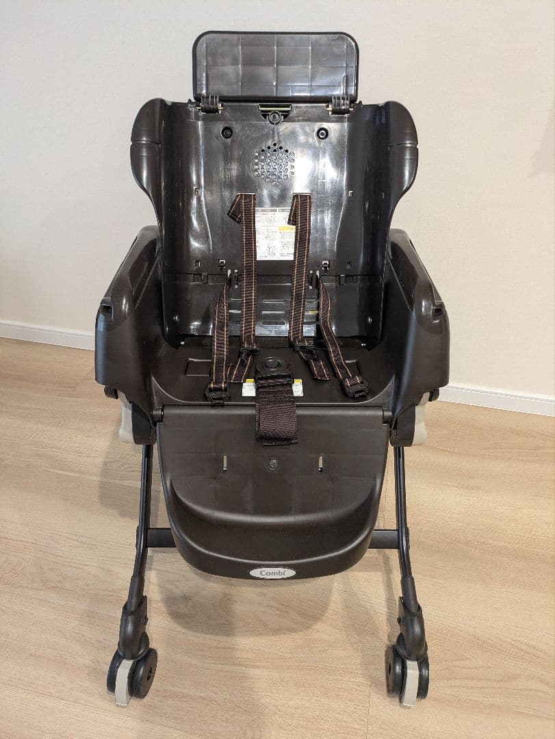 Combi　ハイローチェア　ネムリラAT