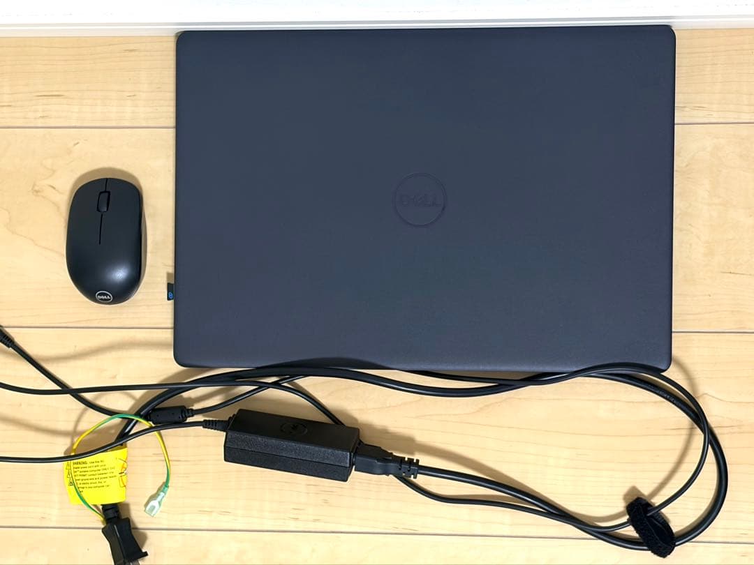 Dell inspiron 3501 corei5 第11世代 512GB