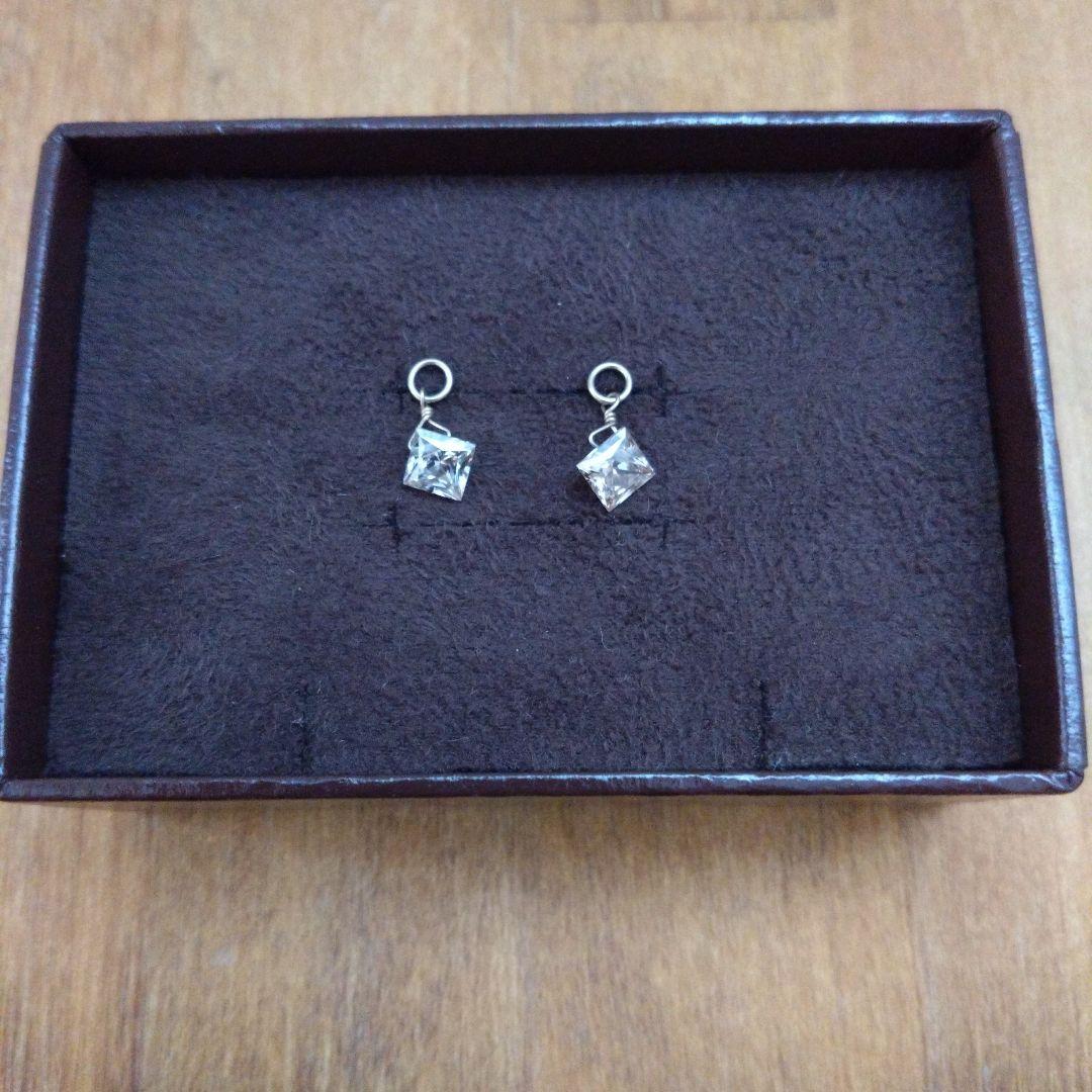 agete クリア ダイヤモンド型チャーム