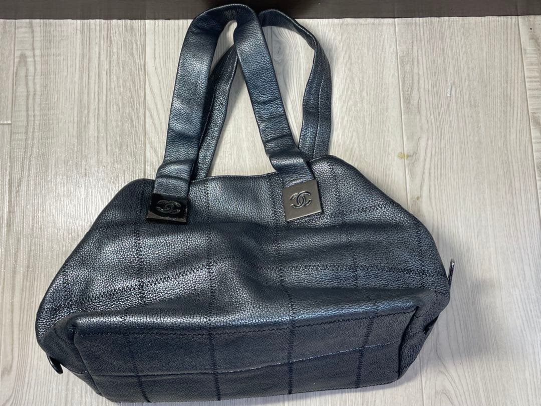 シャネル CHANEL トートバッグ チョコバーハン ドバッグ キャビアスキン