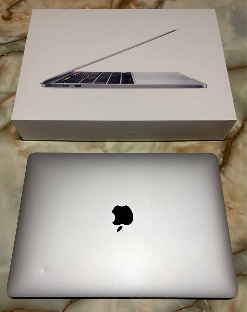 [Lot Fun store様 限定] Apple MacBook Pro