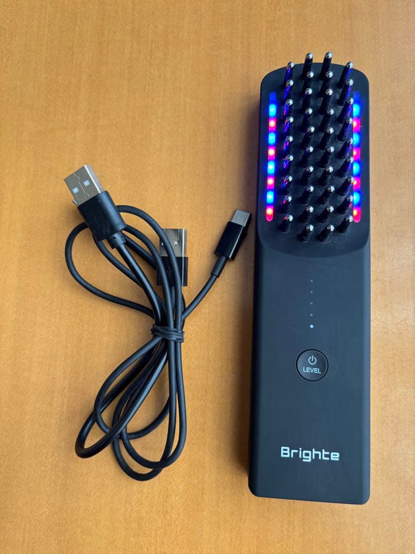 【値下げしました】Brightee LED美顔器 USB充電式