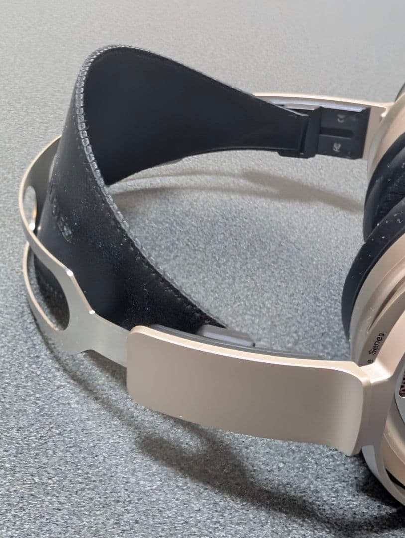 K*U様 aune AR5000 有線ヘッドホン