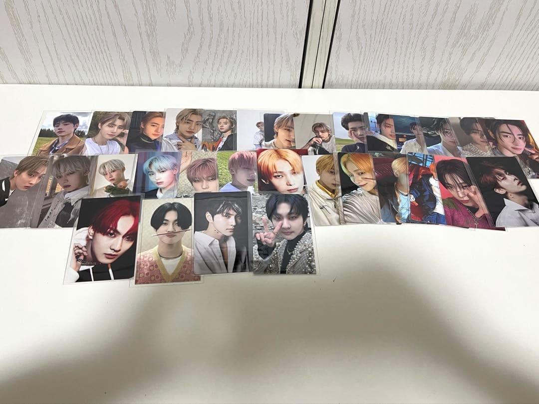 ENHYPEN アルバム　トレカ付き　基本的な内容物あり