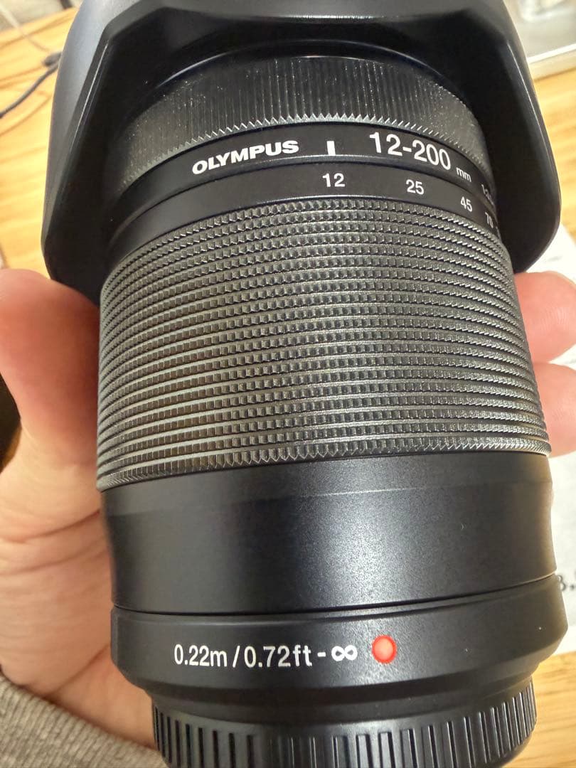 OLYMPUS M.ZUIKO ED 12-200 レンズ