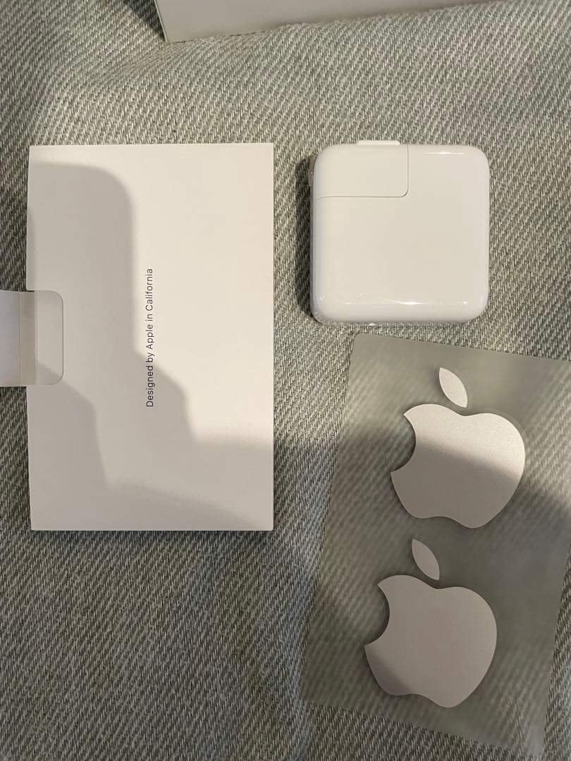 Apple Macbook Air M1 2020 13インチ