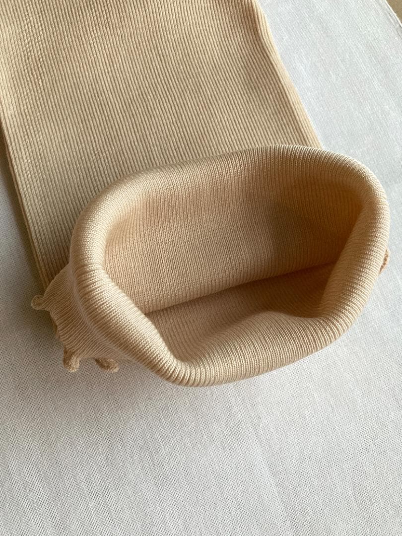 S*u様 オスカリート ウール70 シルク30% インナー Made in It