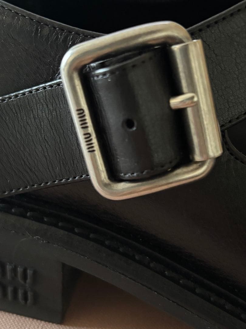 soi ミュウミュウ MIUMIU Tバー レザー　ローファー