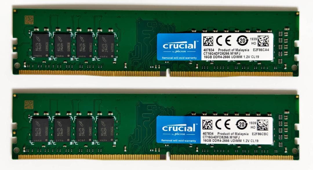 crucial DDR4-2666 16GBメモリ 2枚