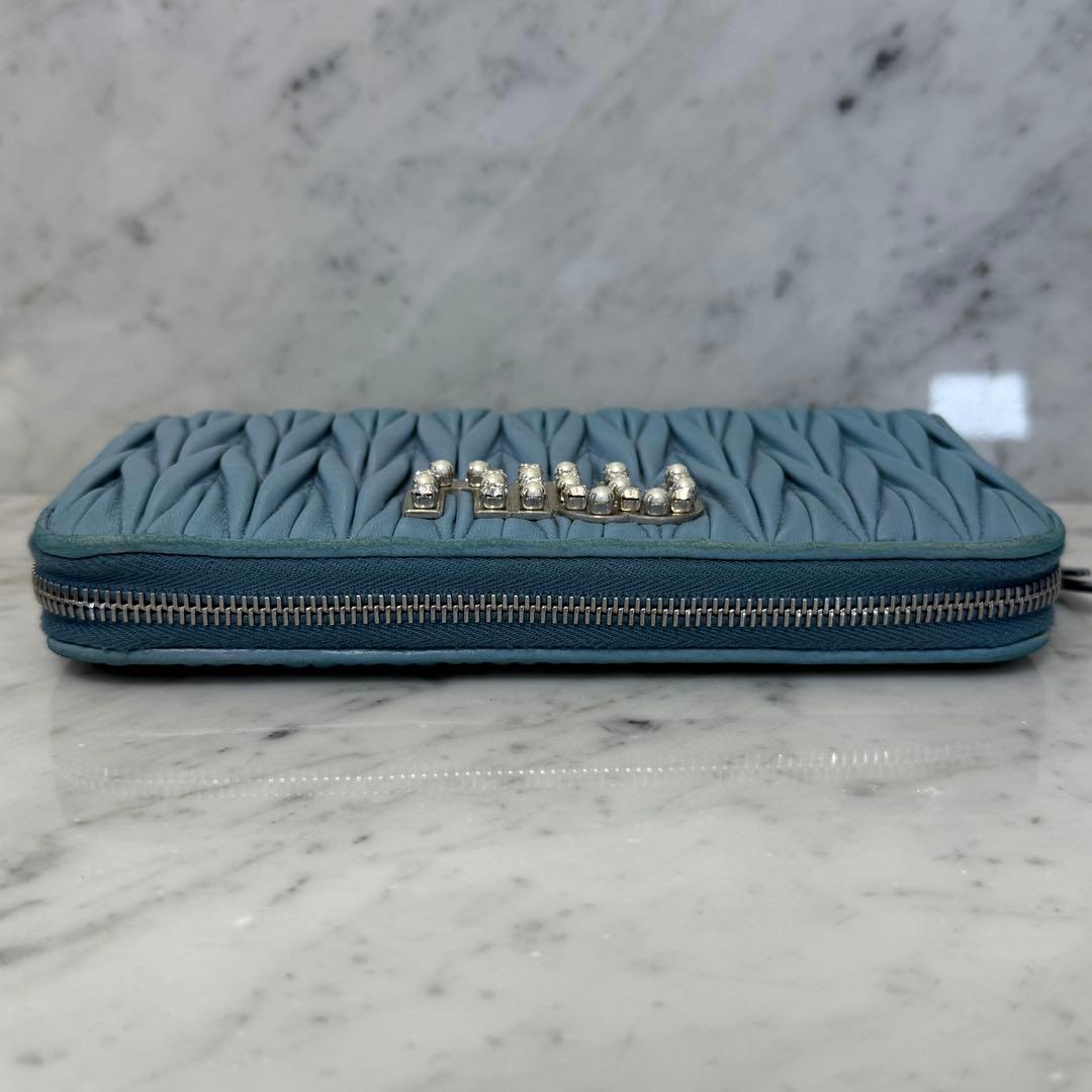 MIUMIU ミュウミュウ 長財布 本革 レザー マテラッセ アストラーレ 水色