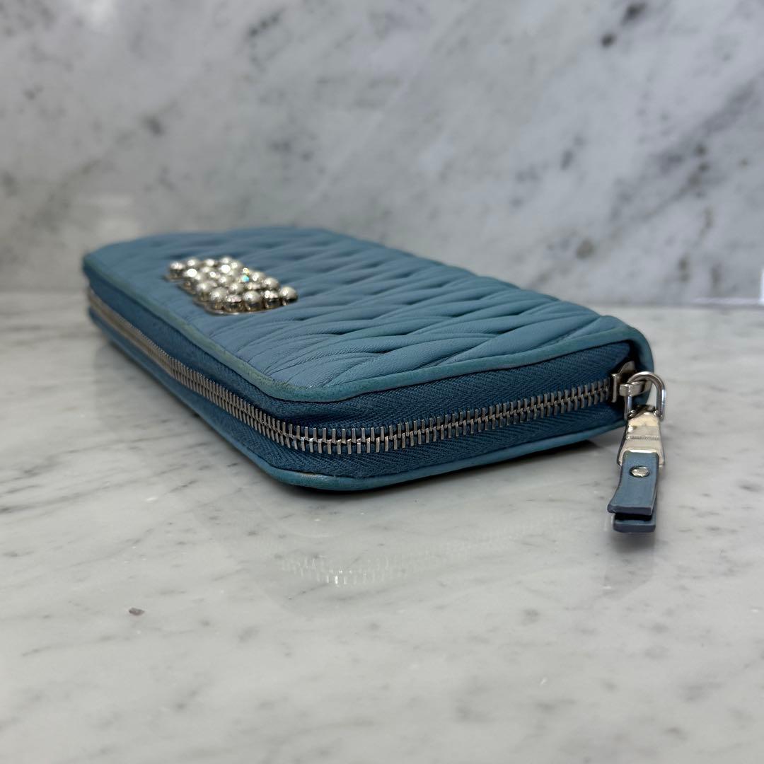 MIUMIU ミュウミュウ 長財布 本革 レザー マテラッセ アストラーレ 水色