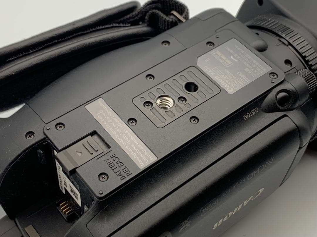 CANON キヤノン XA30 業務用ビデオカメラ