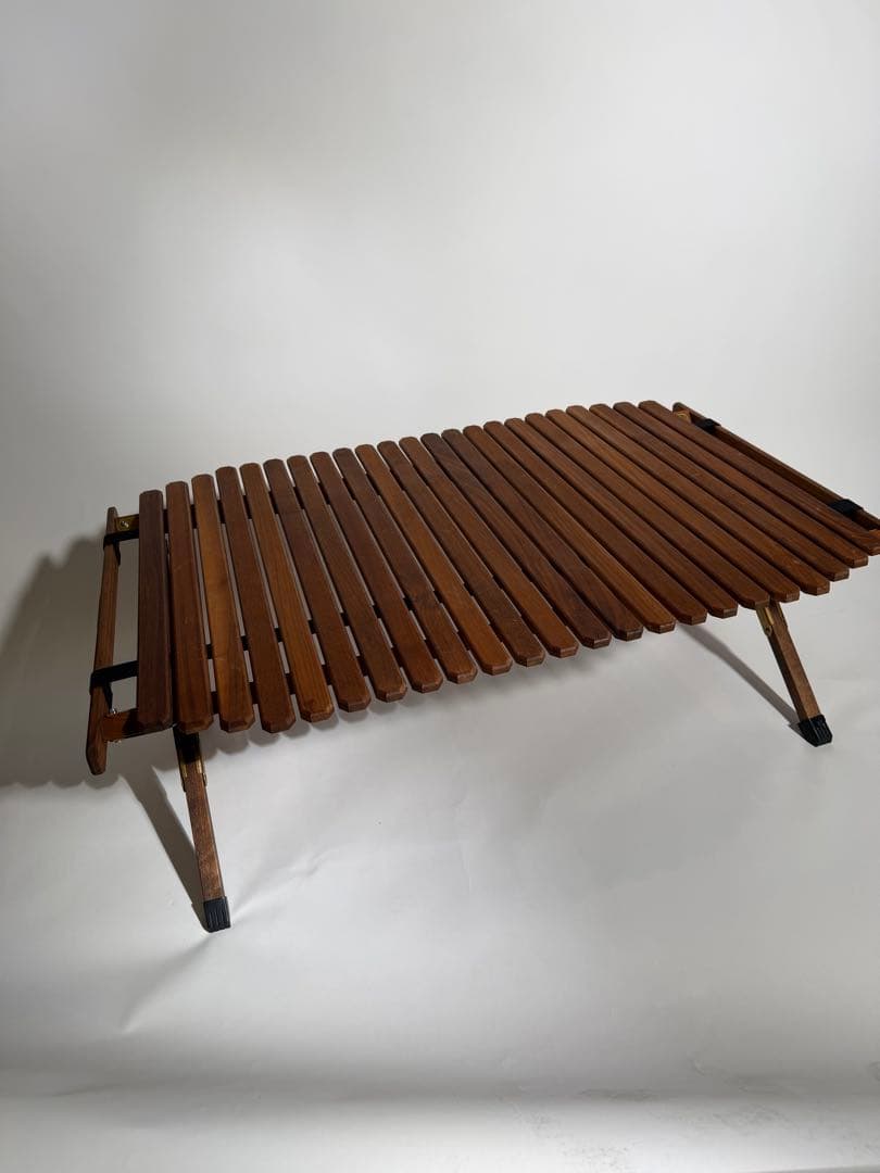 norasテーブル　ノラズテーブル