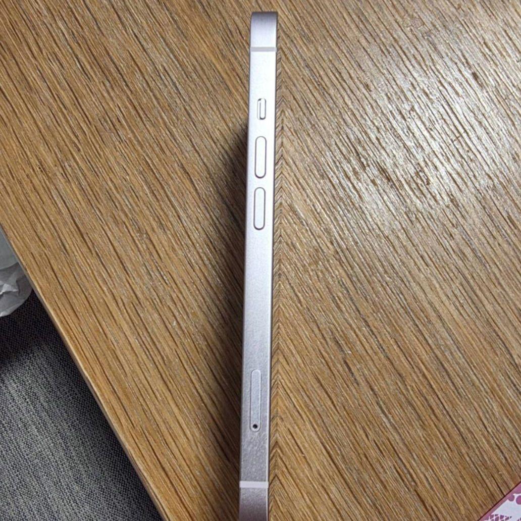 輝*き様 Apple iPhone 13 ピンク 本体 SIMフリー