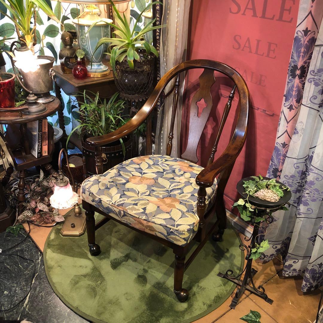 Sale 美品　カリモク　ヴィンテージ　ボールキャスター　 コロニアル チェア