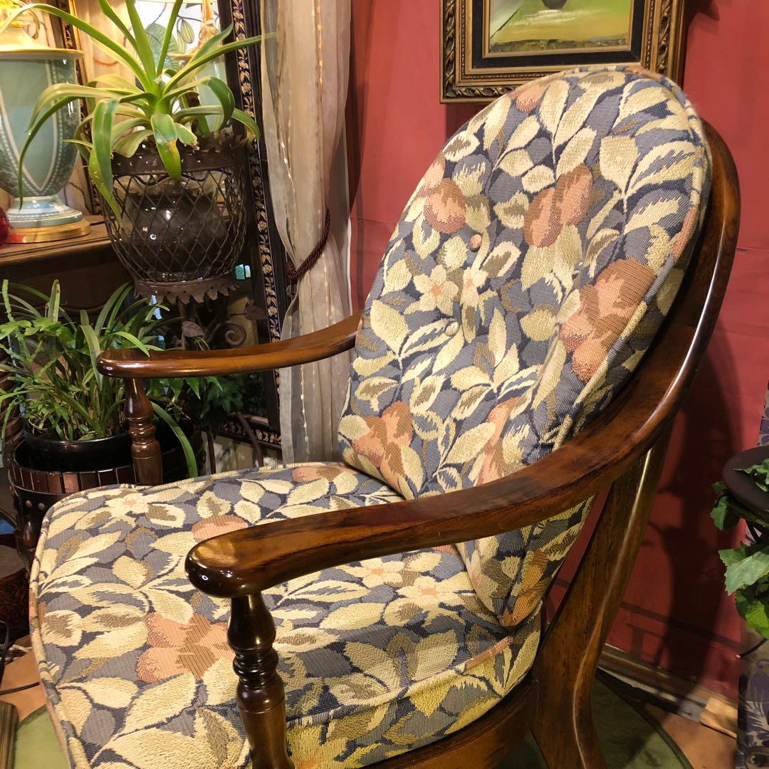 Sale 美品　カリモク　ヴィンテージ　ボールキャスター　 コロニアル チェア