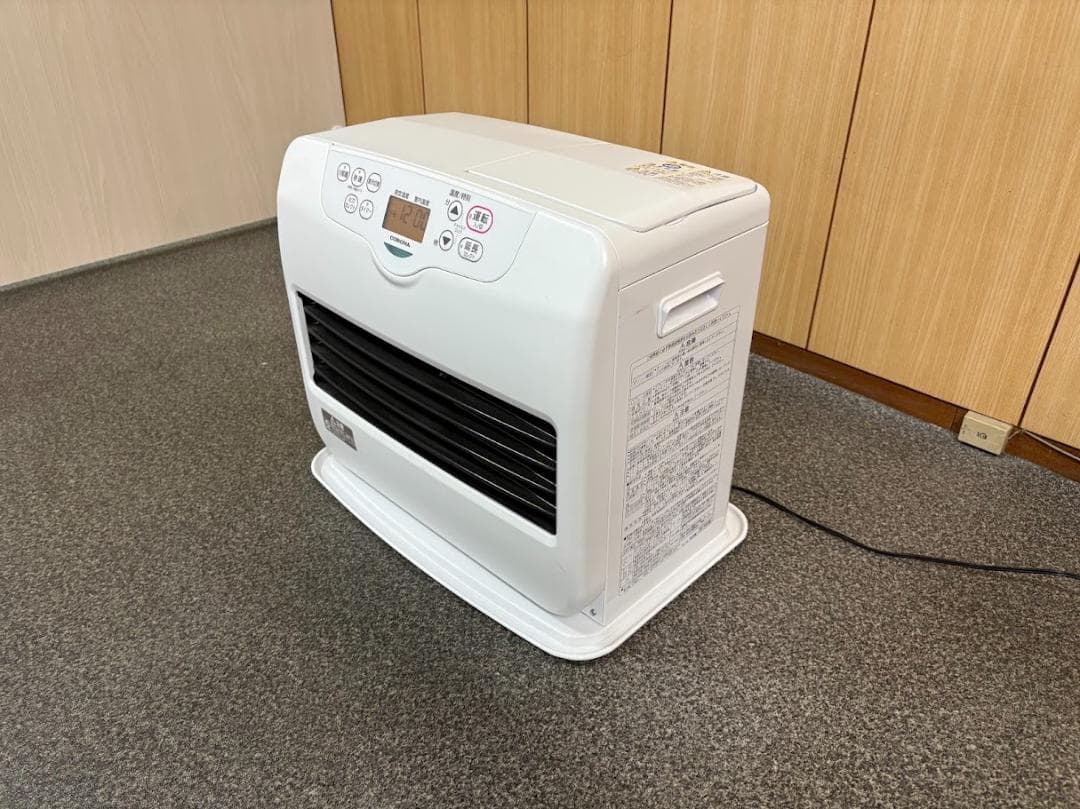 【15～20畳用】【引き取り限定】CORONA 石油ファンヒーター ホワイト