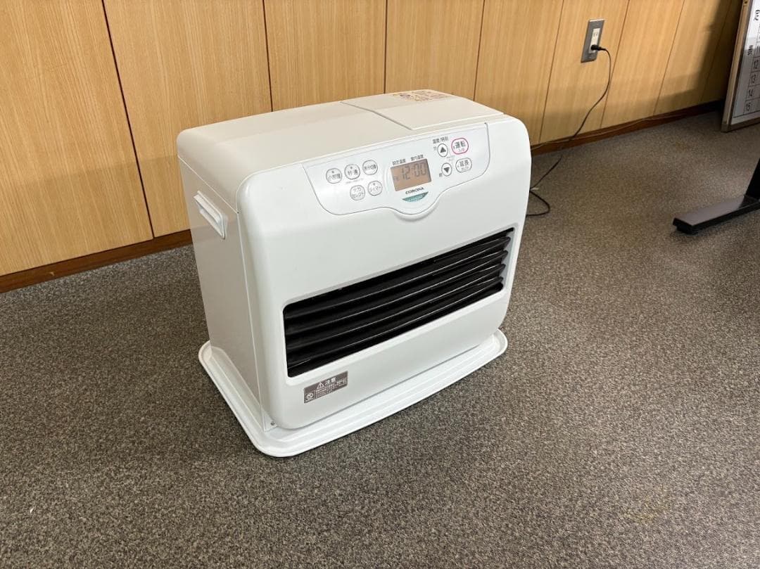 【15～20畳用】【引き取り限定】CORONA 石油ファンヒーター ホワイト