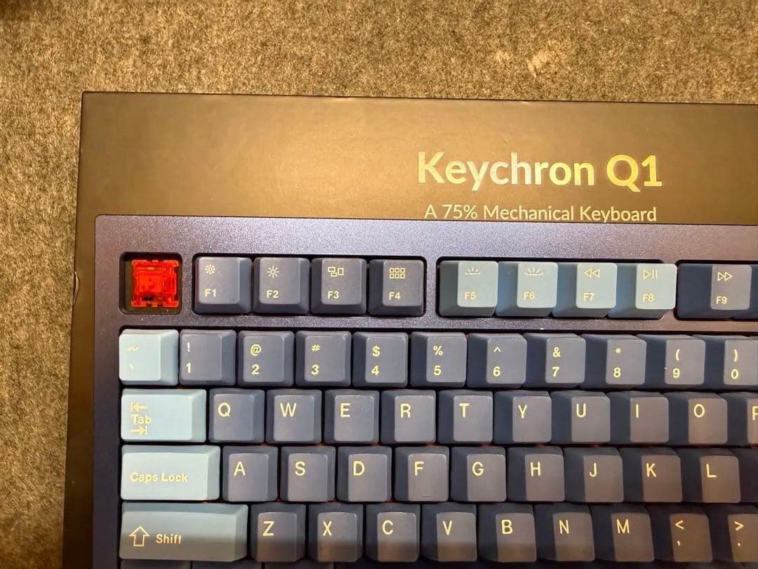 Keychron Q1 75%キーボード コイルケーブル カスタムキーキャップ