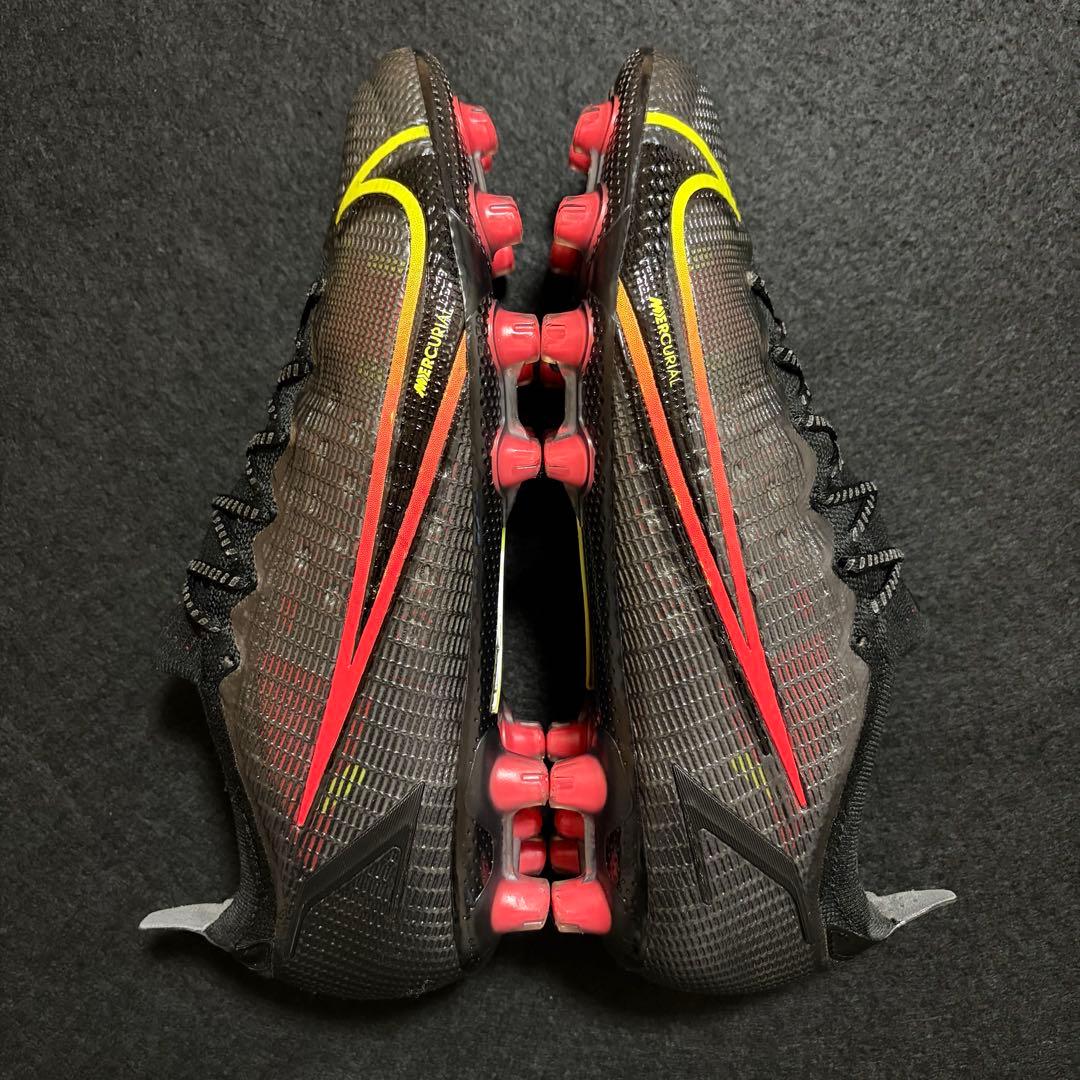 【極美品】NIKE マーキュリアル ヴェイパー 14 エリート HG