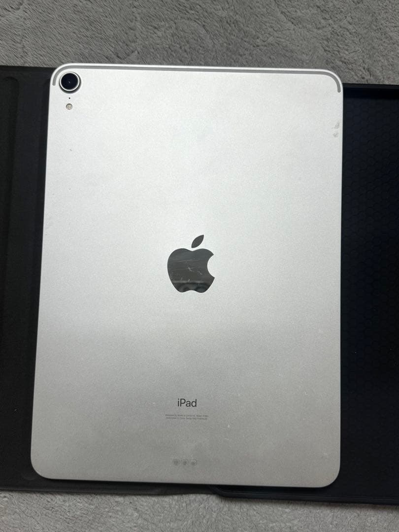 iPad Pro 11インチ 64GB 2018年モデル ジャンク品｜充電可美品