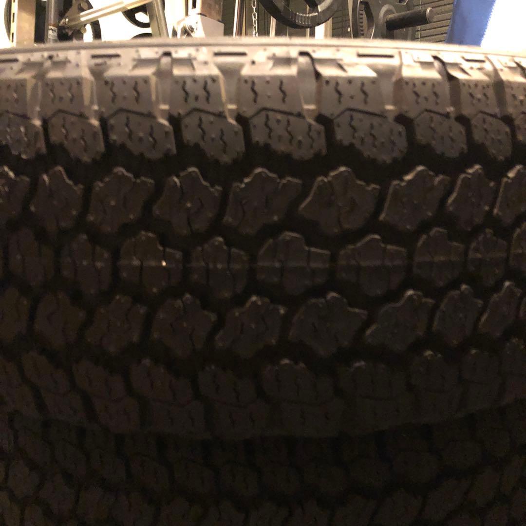 値下げしました！ ディフェンダー20インチ純正タイヤホイールセット(新品未使用)