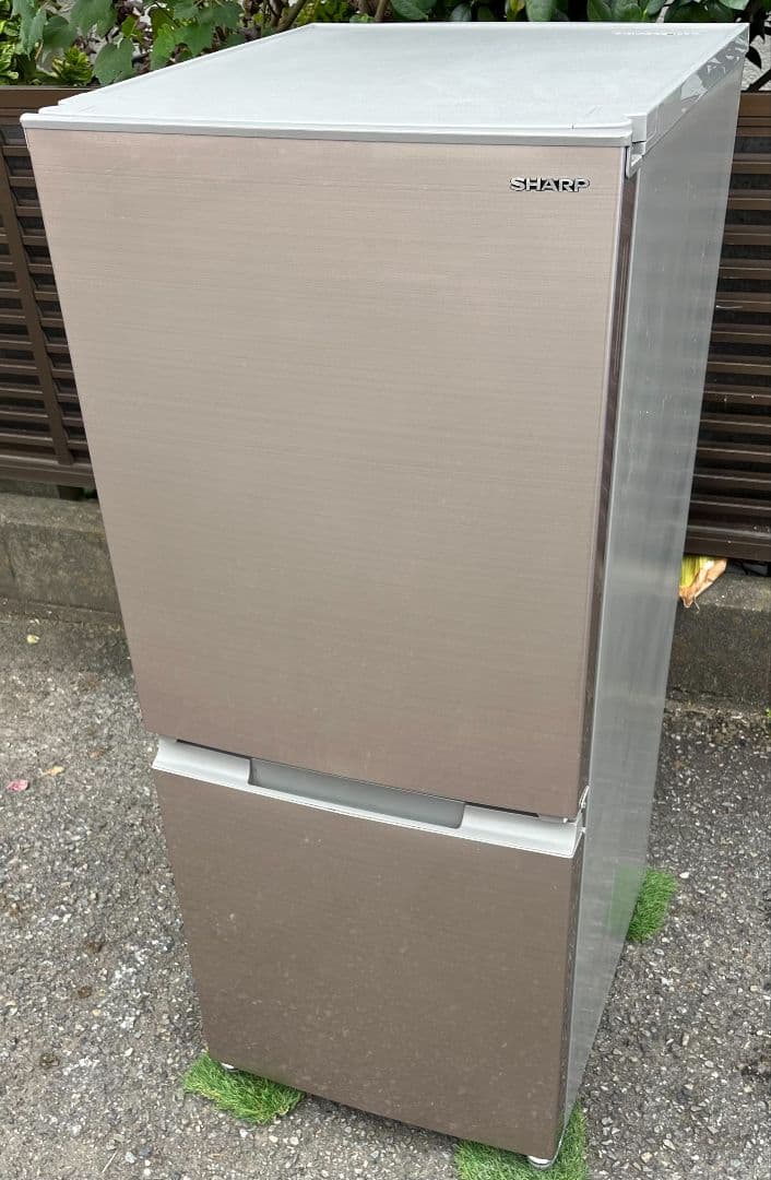 シャープ冷凍 冷蔵庫 152L 付け替えどっちもドア自動霜取り機能付2021年製