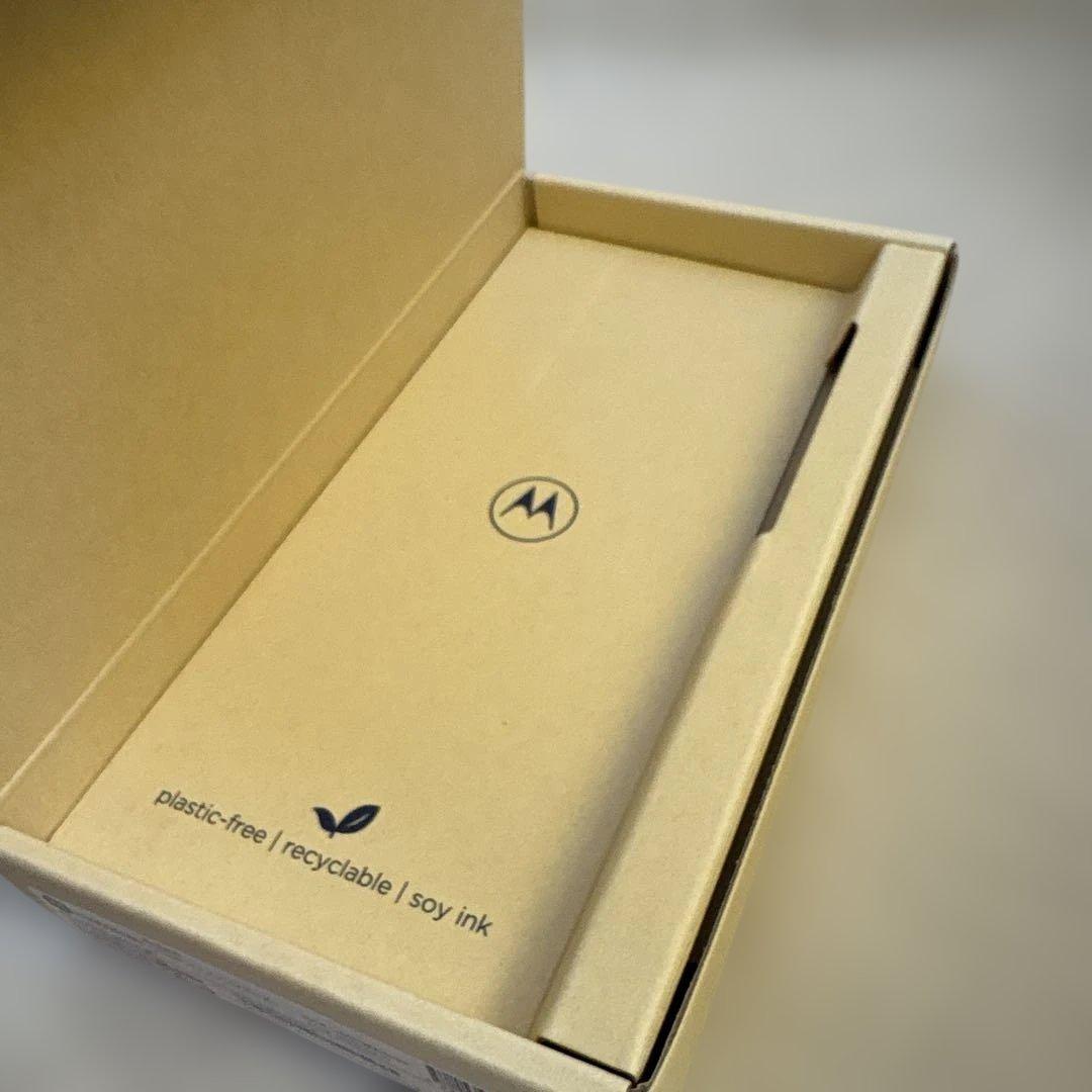 う*ぃ様 Motorola moto g05 フレッシュラベンダー